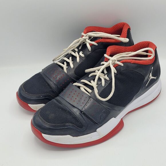 Nike Air Jordan BCT low Bred black red Men\'s Size 12